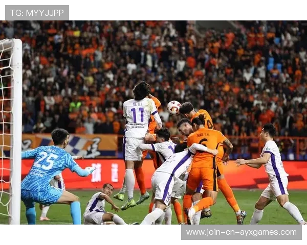 天津津门虎外线爆射击穿球门——点燃夏日的足球热血